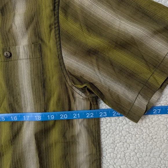 Men's Green Striped Short Sleeve Shirt - Picture 5 of 5